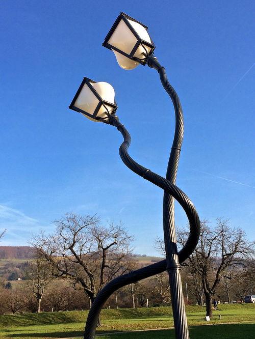 vitra-lamp1