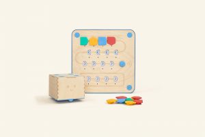 cubetto – coding without screens for children up to age 3.