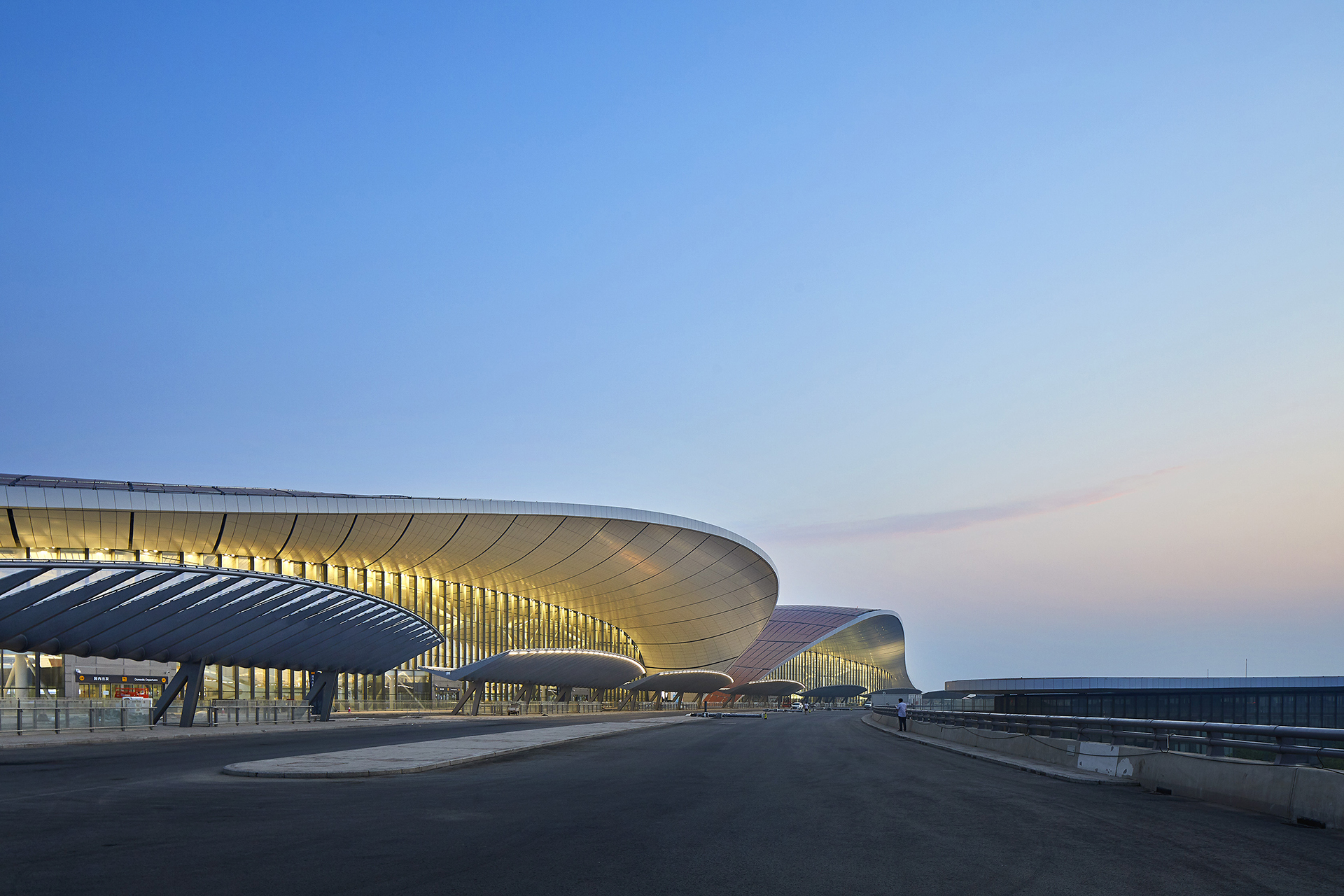 北京大兴国际机场正式投运 北京正式进入双国际机场时代_民航_资讯_航空圈